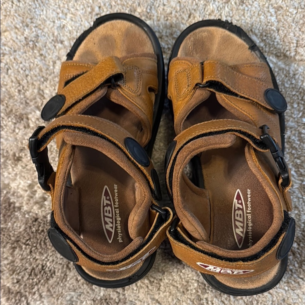 🍍 MBT Kisumu Women's Toning Rocker Brown Leather Sandals , US 7🍍